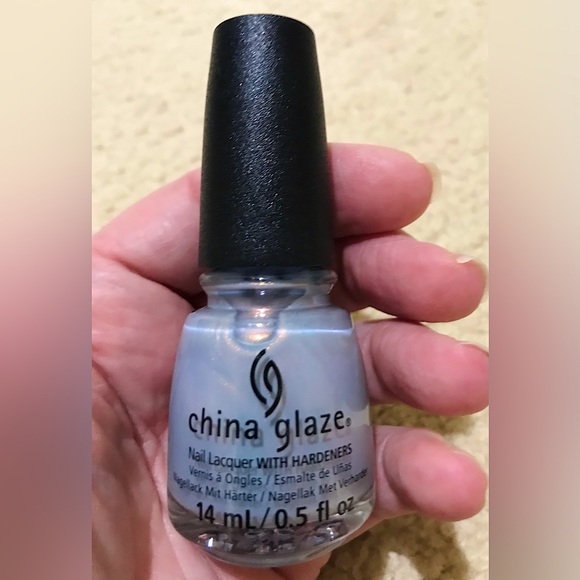 🆕🔥CHINA GLAZE BEAUTIFUL TRIO(TOO YACHT TO HANDLE)PEARL JAMMIN)WHITE ON WHITE - Picture 5 of 10